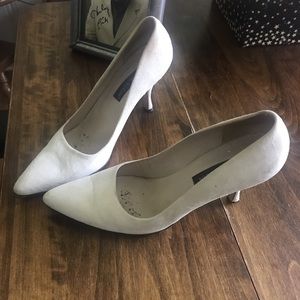 Vintage Anne Klein White Suede High Heels 👠✨
